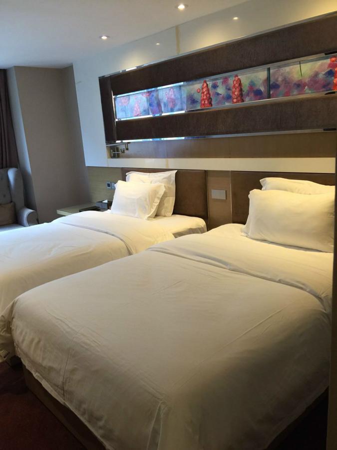 Lavande Hotel Guangzhou Ximenkou Metro Bagian luar foto